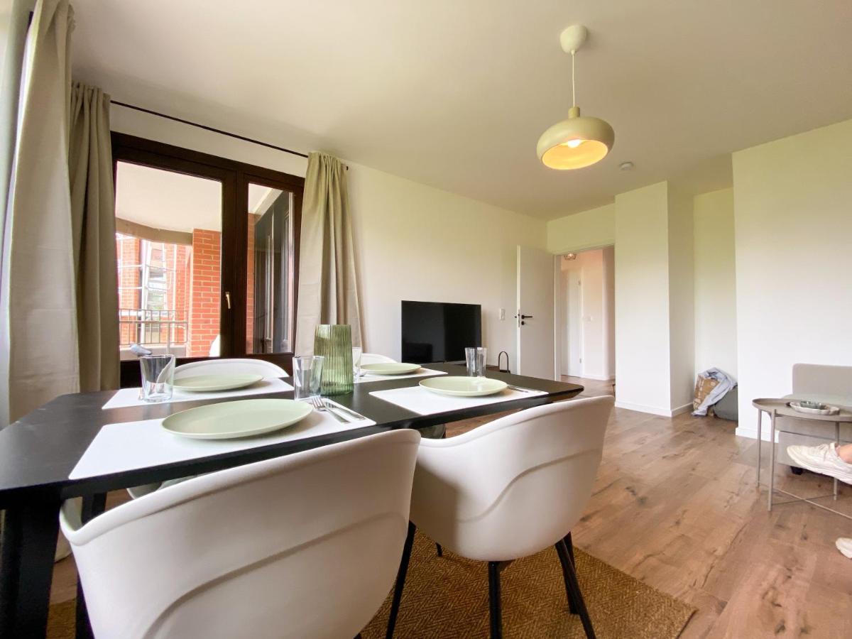 Schoene Wohnung Mit Rheinblick/Duesseldorf/Neuss/Messe Zewnętrze zdjęcie